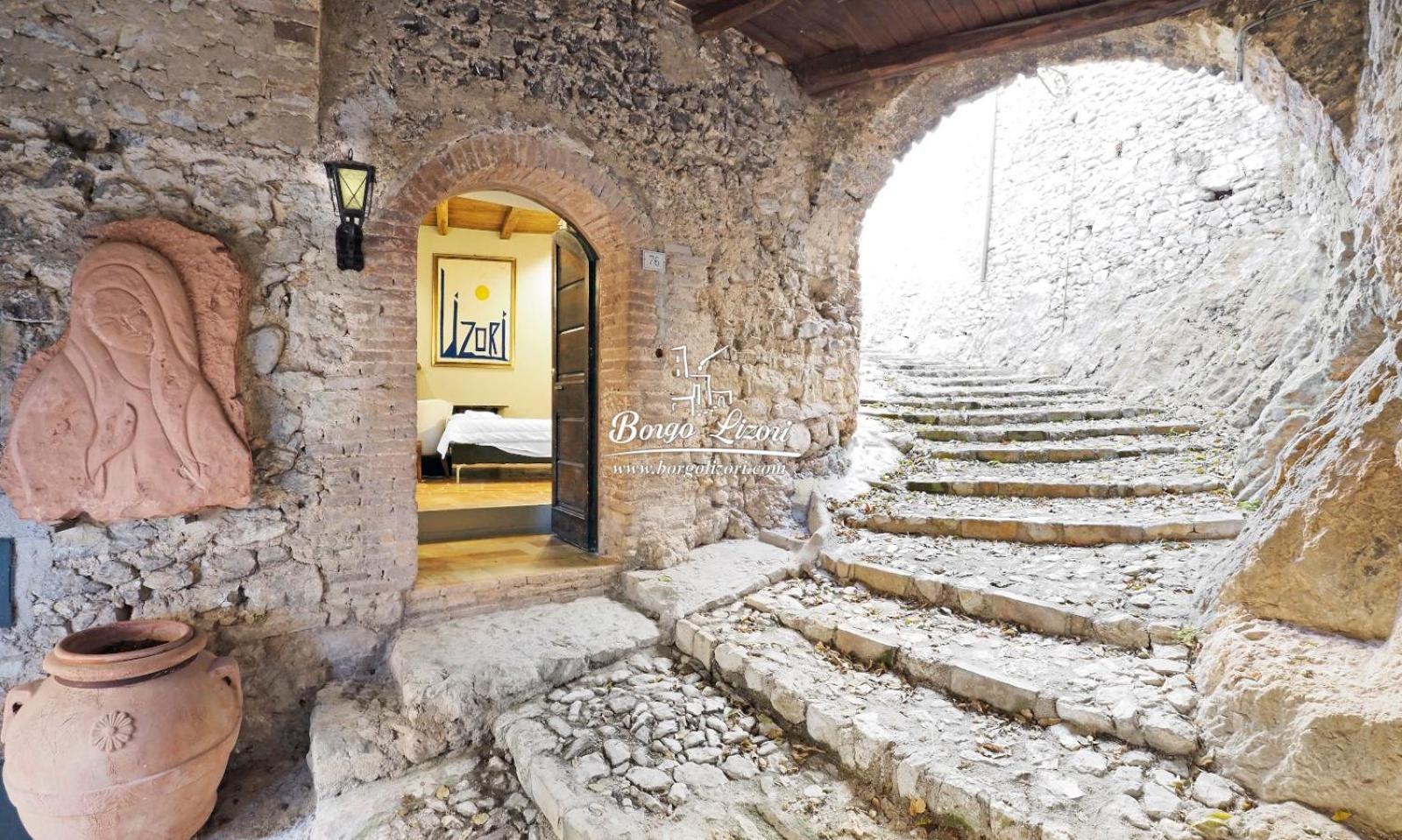 Relais Borgo Lizori Country House Campello sul Clitunno Εξωτερικό φωτογραφία