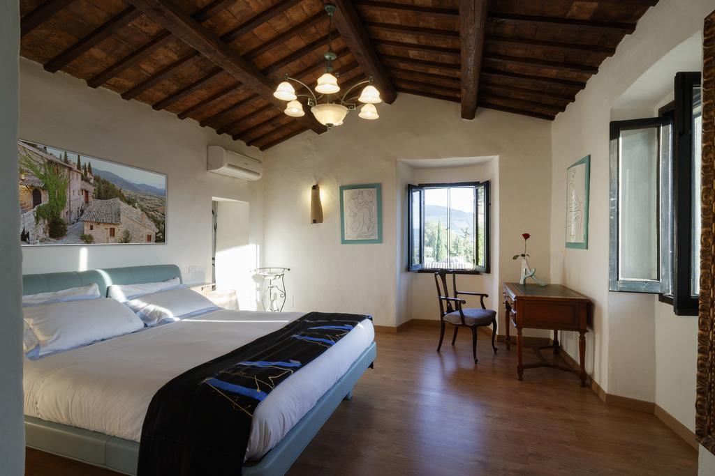 Relais Borgo Lizori Country House Campello sul Clitunno Εξωτερικό φωτογραφία