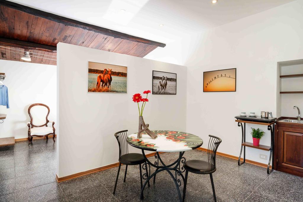 Relais Borgo Lizori Country House Campello sul Clitunno Εξωτερικό φωτογραφία